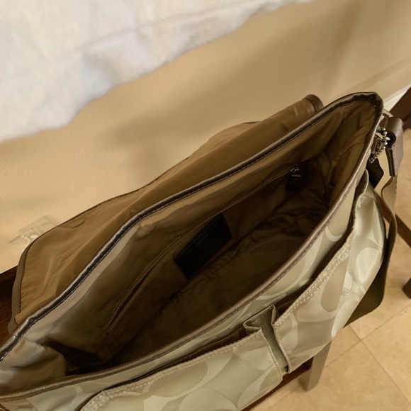 Designer bag - Picture 3 of 3